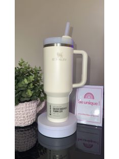   GRAVÍROZOTT STANLEY  TERMOSZ 1180 ML - VILÁGOS BÉZS SZÍNBEN