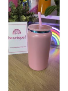   MATT BABARÓZSASZÍN HŐTARTÓ POHÁR IRIZÁLÓ GRAVÍROZÁSSAL SZILIKON FEDÉLLEL ÉS SZÍVÓSZÁLLAL 500 ML